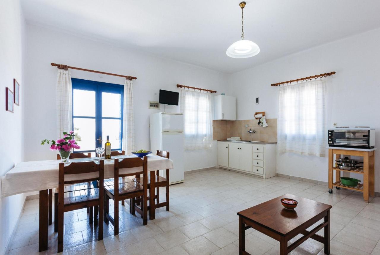 Thalassitis Coastal Apartments Perivolos  Exterior photo