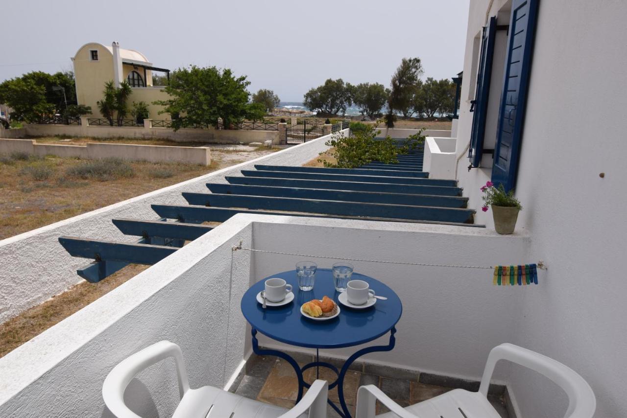 Thalassitis Coastal Apartments Perivolos  Exterior photo