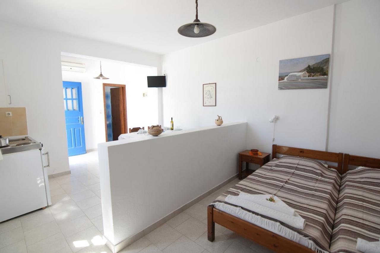 Thalassitis Coastal Apartments Perivolos  Exterior photo
