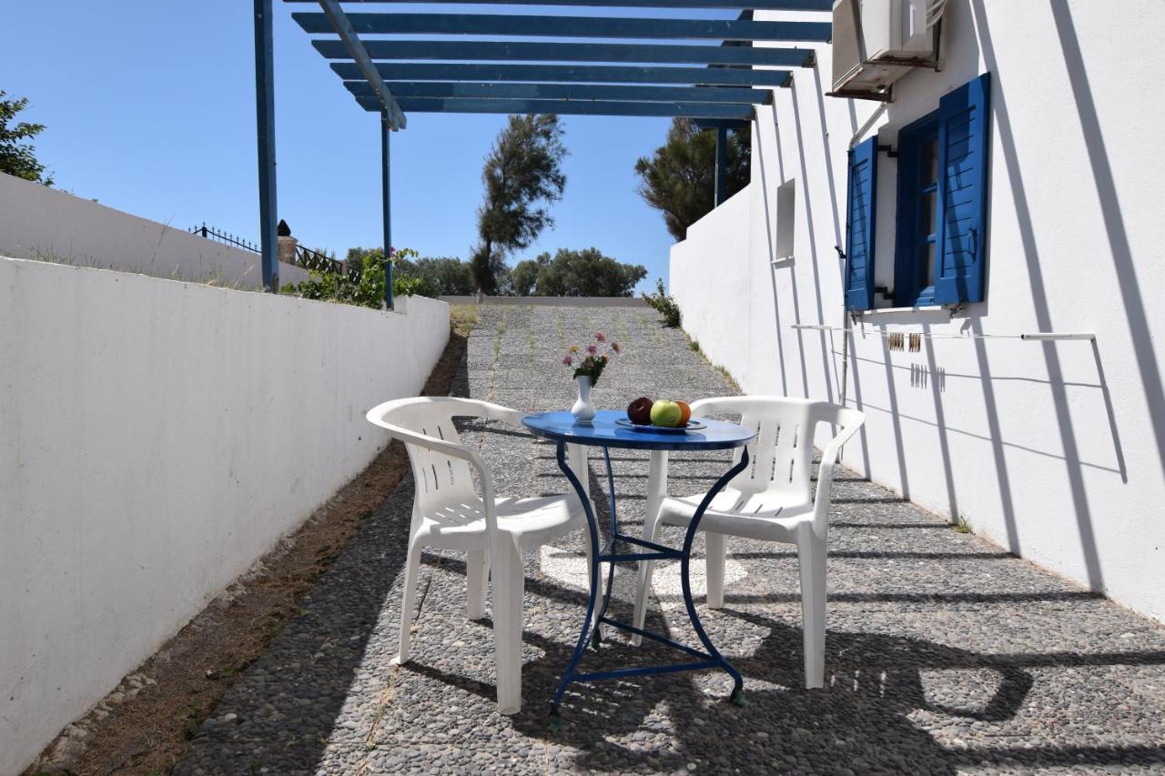 Thalassitis Coastal Apartments Perivolos  Exterior photo