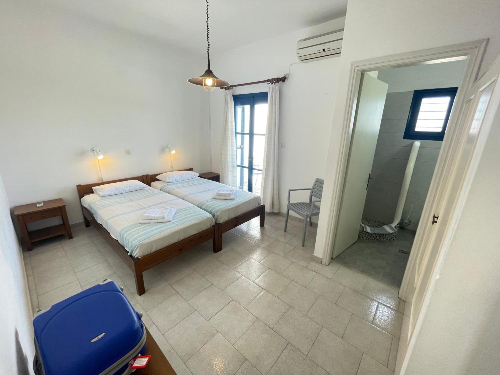 Thalassitis Coastal Apartments Perivolos  Exterior photo